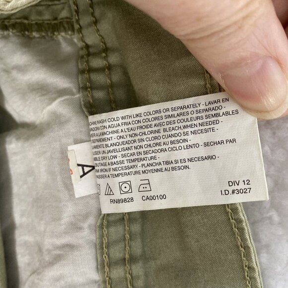 Bandolino Blu Pants Womens 8 Green Straight Crop High‎ Rise Stretch Dbl Button - Picture 13 of 15